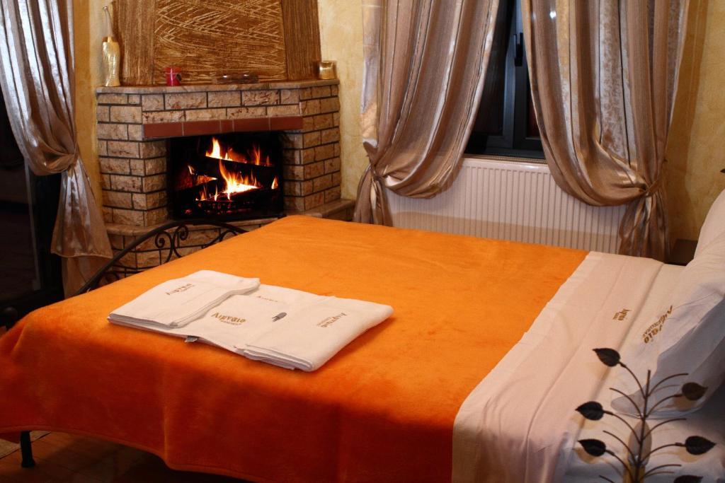 Limnaio Hotel Khrisokhórafa Quarto foto